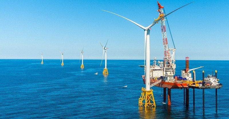 Bekapcsolták a 400 MW-os szélerőműpark első turbináját