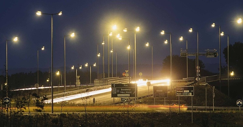 Egymilliárd forint Budapest közvilágításának LED-es korszerűsítésére
