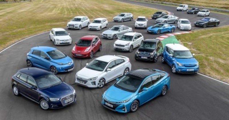 Az elektromos autók nem jelentenek megoldást a szén-dioxid-kibocsátás csökkentésére 