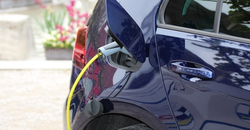 Drágul a villanyautózás