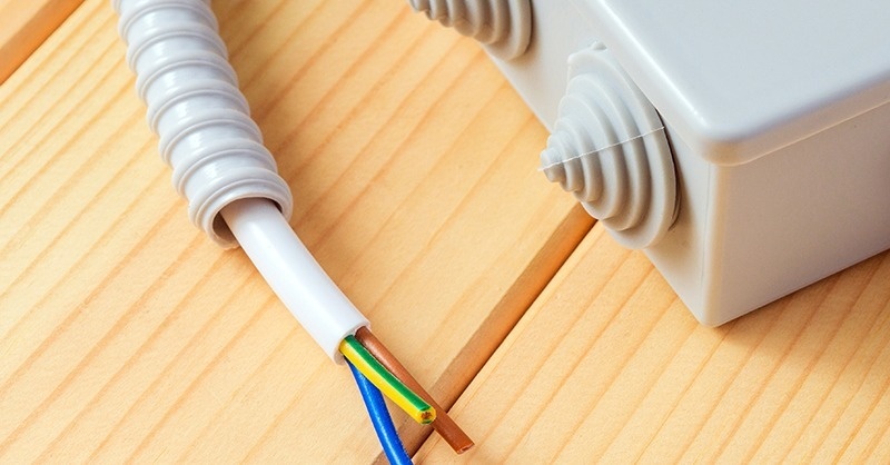 Dobozok és burkolatok villamossági szereléshez