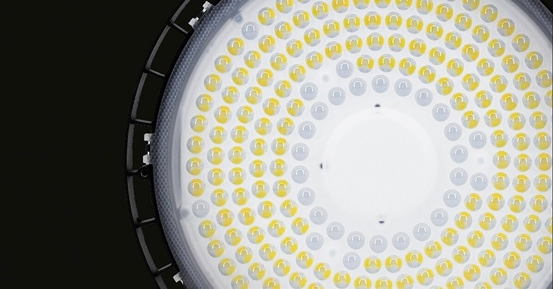 LED-es csarnokvilágítás