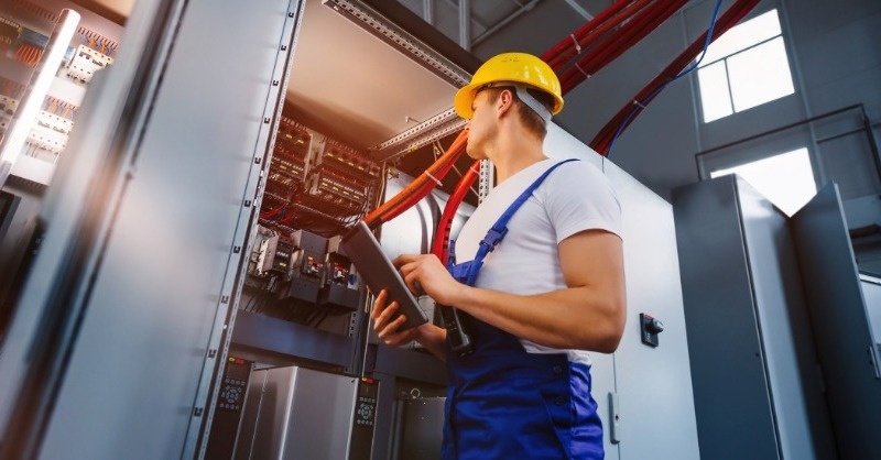 Elosztótáblák létesítése és ellenőrzése