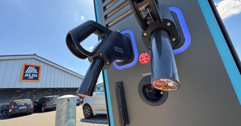 A réztolvajoknál a töltőkábel az új sláger