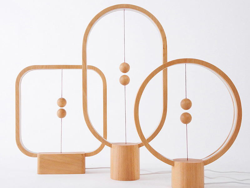 HENG Balance Lamp