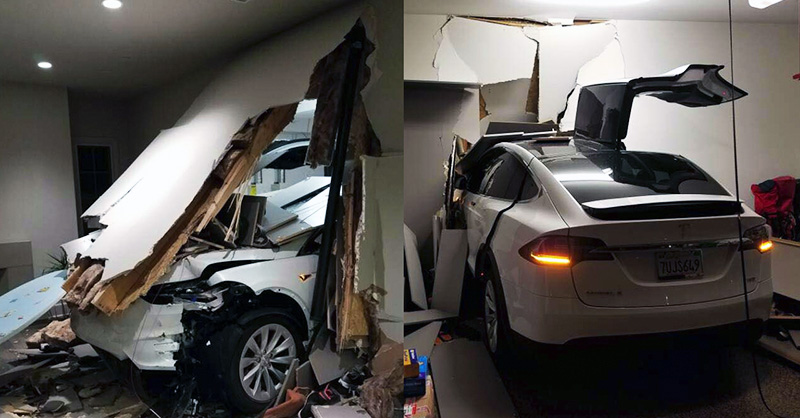 Falnak rohant egy Tesla egy garázsban